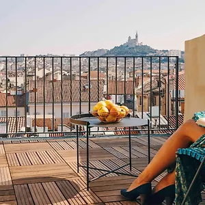 4* Отель Mercure Canebiere Vieux-port